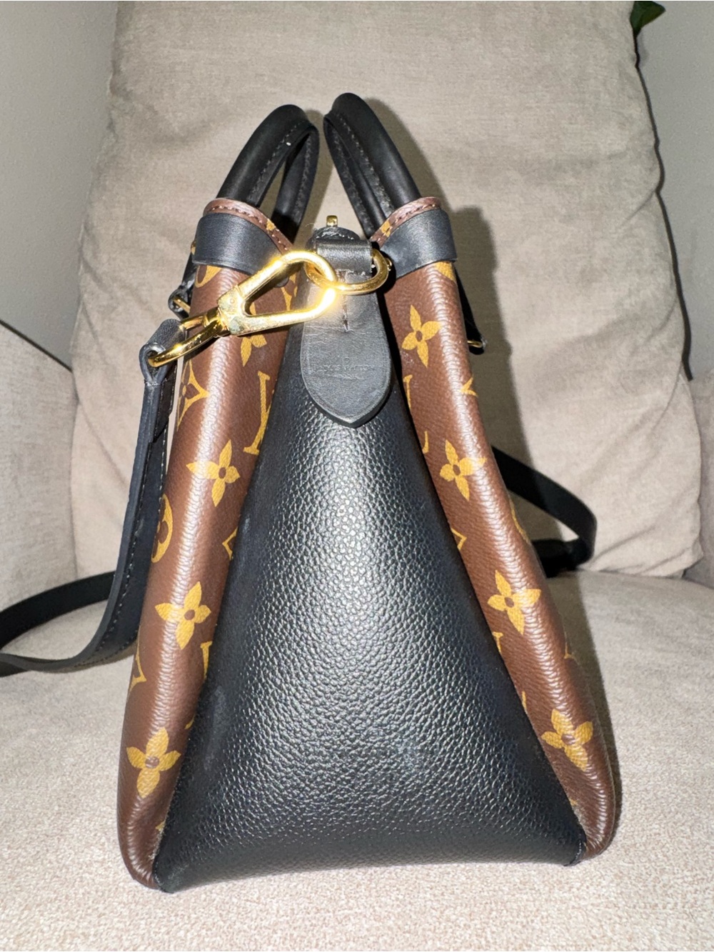 Discontinued Louis Vuitton Brown Monogram Satchel with Black Trim “Soufflot MM” - Picture 13 of 16